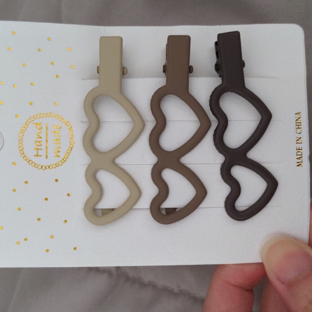 Hair clips - Picture 6 of 10